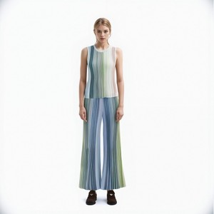 Completo Casual Elegante di Alta Qualità Nan You Primavera Estate, Top Senza Maniche Antirughe e Pantaloni a Vita Alta in Tessuto - Product Image 6