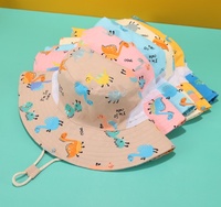 Venta al por mayor personalizado ajustable niños a prueba de viento malla sombrero para el sol protección UV verano niños sombrero de ala ancha cubo con correa
