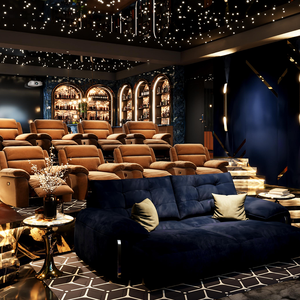 Canapé <span class=keywords><strong>de</strong></span> cinéma maison électrique inclinable <span class=keywords><strong>de</strong></span> luxe avec design en rendu 3D – Solution <span class=keywords><strong>de</strong></span> cinéma personnalisée <span class=keywords><strong>de</strong></span> luxe avec système Home Cinéma 5.1 7.1 - Product Image 1