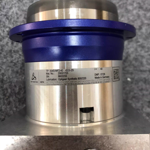 Nuevo reductor planetario de baja holgura tipo brida de acero inoxidable ALPHA WITTENSTEIN NTP045S-MQ1-10-0K1-1S 100:1 - Product Image 2