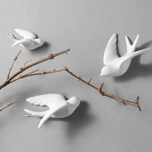 Décoration murale en céramique de Style nordique Décoration murale 3D Oiseaux pour décoration intérieure moderne - Product Image 3