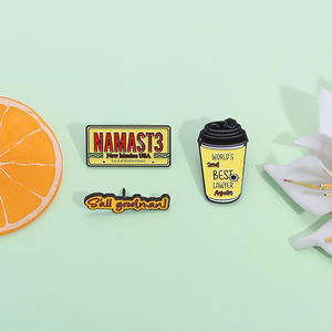 Spille gialle con smalto targa nuova messico USA buffo avvocato citazione spilla risvolto gioielli regalo all'ingrosso - Product Image 2