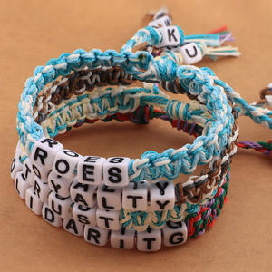 Nouveaux bracelets tendance en cordon ciré coloré tissé à la main, réglables, avec logo personnalisé, bracelets <span class=keywords><strong>d</strong></span>'<span class=keywords><strong>amitié</strong></span> pour femme - Product Image 3