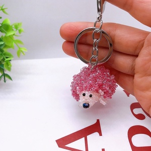 Llavero de erizo lindo hecho a mano con cuentas pequeñas, accesorio delicado para bolso de mujer y niña, decoración para cartera, regalo de cumpleaños - Product Image 4