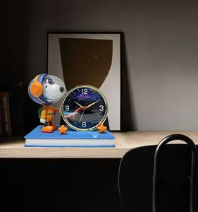 Modern Home Decor 3D Resin Dog Statue Desk Clock Creative Metal Silent Desk Clock Seat Clock