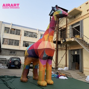 Belle décoration de girafe <span class=keywords><strong>gonflable</strong></span> à l'entrée du centre commercial - Product Image 2