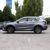 Jetour X70 Plus Luxe 2024 Petite voiture à essence à 4 portes Voitures de sport à essence