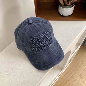 Casquette de baseball unisexe déchirée style cowboy délavé, avec lettres imprimées en relief, vintage, tendance 2024, pour un look formel ou sportif - Product Image 4