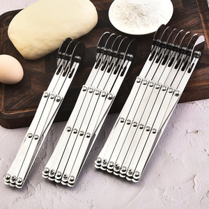 Wholesale Wholesale Stainless Steel Pizza Cutter Pastry <b>Bread</b> Dough Roller <b>Knife</b> Premium Quality Kitchen Accessory - Product Image 5