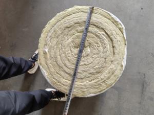 ม้วนขนสัตว์หิน<span class=keywords><strong>ความ</strong></span>หนาแน่นสูง-วัสดุดูดซับเสียงและฉนวนกัน<span class=keywords><strong>ความ</strong></span><span class=keywords><strong>ร้อน</strong></span>เหมาะสำหรับโครงการก่อสร้าง - Product Image 2