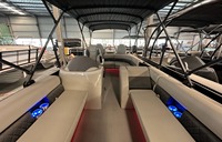 Prêt à être expédié, bateau de pêche en aluminium de 25 pieds avec moteur, style sportif pour une utilisation en plein air, capacité de 10 à 15 personnes