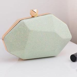 Summer <b>Wedding</b> <b>Clutch</b> for Parties Handbags Fashionable Stone Pattern PU Solid Color Shell Shape Evening Bag Women - Product Image 5