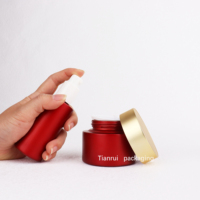 Kit d'emballage cosmétique de luxe avec couvercle en or, ensemble de bouteilles rouges et pots de crème, de 1oz, 50g, 60ml, 100ml, 120 ml