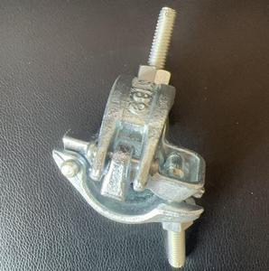 Accessorio per Ponteggi: Giunto Girevole Forgiato e Morsetto ad Angolo Retto in Acciaio Pressato per Sistemi di Ponteggio Industriale - Product Image 5