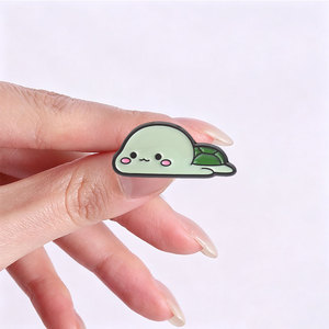 Ensemble d'épingles en émail tortue kawaii mignonnes, adorables broches tortue de dessin animé pour la décoration de sac à dos - Product Image 2