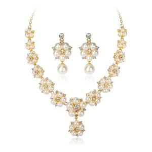 European and American Explosions Vintage Imitation Pearl Diamond Leaves Flower Necklace Set New Bridal <b>Wedding</b> <b>Accessories</b> - Product Image 5