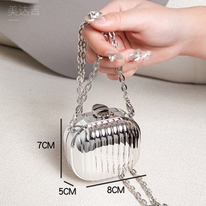 Bolsa de Almacenamiento para <span class=keywords><strong>Auriculares</strong></span> de Acrílico con Cadena de Metal, Diseño Personalizado, Novedades de Moda, para <span class=keywords><strong>Samsung</strong></span> <span class=keywords><strong>Airpods</strong></span> Pro 1/2, Mini Bolsos para Mujer - Product Image 4