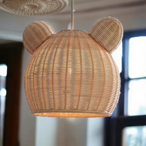Elegante Lámpara Colgante de Bambú con Forma de Oso, Hecha a Mano, Moderna, Ajustable, Decorativa, para Dormitorio o Comedor - Product Image 1