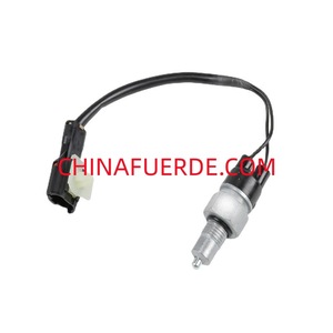 Sensor de Interruptor de Luz de Reversa Chevrolet 95216957 95224024 para Reparación y Reemplazo de Automóviles - Product Image 2