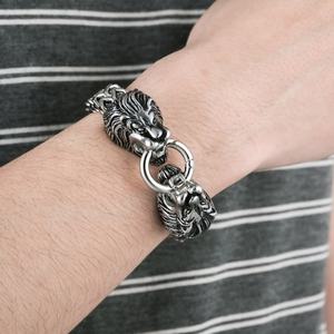 Pulsera Magnética Unisex Vintage de Acero Inoxidable de Alta Calidad con Baño de Oro PVD de 18K Au750 Personalizada 2025 – Regalo de Lujo a la Moda - Product Image 5