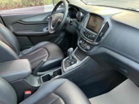 Voiture d'occasion Volkswagen Lavida 2013 1.6L Manuelle Version Confort Essence Berline Conduite à Gauche Voiture d'occasion Exportation Chine