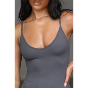 Vestido Mini Personalizado de Verano 2025, Nuevo Estilo Bohemio Informal para Mujer, con Cuello Halter, Color Sólido, Tejido con Parches, Ecológico - Product Image 4