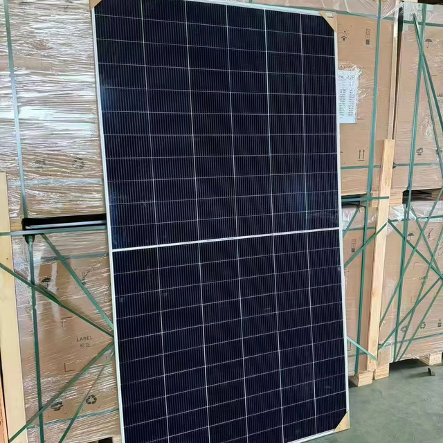 Hot Sale High Quality Monocrystalline Silicon PERC N-Type Bifacial Solar Panel with 22% Efficiency