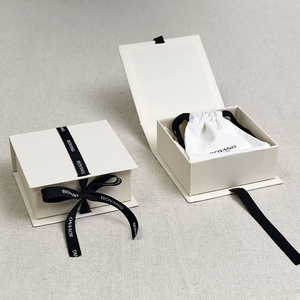 <span class=keywords><strong>Caja</strong></span> de Regalo de Lujo Personalizada con Logotipo, <span class=keywords><strong>Caja</strong></span> de Cartón Rígido con Cierre Magnético <span class=keywords><strong>para</strong></span> Velas, Perfumes, Marcos de <span class=keywords><strong>Fotos</strong></span> - Product Image 5