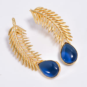 Hermoso y único pendiente de piedras preciosas de Latón chapado en oro de 14 quilates hecho a mano proveedor de joyas de piedras preciosas de latón joyería de latón antiguo - Product Image 3