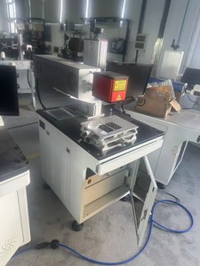 Machine de marquage laser au dioxyde de carbone (CO2) à haute efficacité, économe en énergie et respectueuse de l'environnement, facile à utiliser - Product Image 5