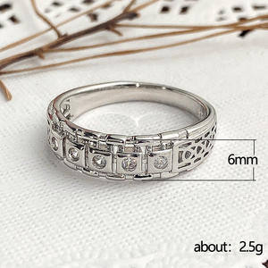 Bague en or blanc pour femme F1180 avec diamant rond taille brillant, couleur G naturelle, style classique de fiançailles - Product Image 6