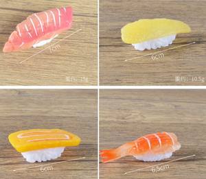 โมเดลซูชิข้าวปั้นปลาแซลมอนญี่ปุ่นเหมือนจริงสำหรับตกแต่ง - Product Image 3