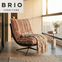 Fauteuil inclinable à bascule de style moderne pour les pauses déjeuner sur le balcon