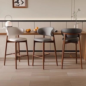 Tabouret moderne simple à pieds hauts, éponge haute densité 45D, <span class=keywords><strong>chaise</strong></span> <span class=keywords><strong>de</strong></span> <span class=keywords><strong>bar</strong></span> en <span class=keywords><strong>cuir</strong></span> Napa pour salon et <span class=keywords><strong>bar</strong></span> - Product Image 4