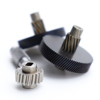 Componentes Profesionales de Acero Inoxidable y Latón Mecanizados por CNC - Servicios de Electroerosión por Hilo y Brochado con Tolerancia de 0.01-0.05mm y Tratamiento de Superficies