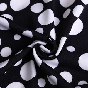 Tissu jersey simple extensible en tricot à la chaîne imprimé uni, 95% polyester, 5% élasthanne, pour maillots <span class=keywords><strong>de</strong></span> <span class=keywords><strong>bain</strong></span>, culottes, robes - Product Image 1