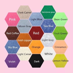 แผ่นโพลีเอสเตอร์อะคูสติก Pet Felt Wall Panel แผ่นผนังอะคูสติกแบบหกเหลี่ยมดูดซับเสียงกาวในตัว - Product Image 6