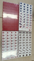 Ensemble de Mahjong américain Lamajo en acrylique transparent rouge à 4 couches, avec pieds pliables et motif de masque de coccinelle foncé, en stock le jour même, précommande