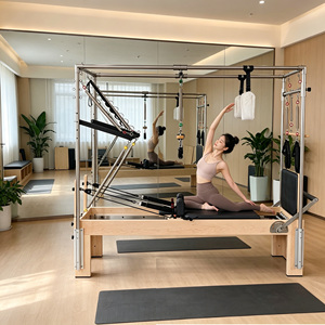 Pilates Reformer en bois d'érable <span class=keywords><strong>pliable</strong></span> avec tour, machine d'entraînement de studio commerciale 3-en-1 Cadillac Formfit - Product Image 1