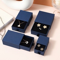 Boîte à bijoux fine avec tiroir, logo personnalisé pour collier, bague, boucles d'oreilles, emballage de bijoux pour petites entreprises, boîtes cadeaux pour bijoux