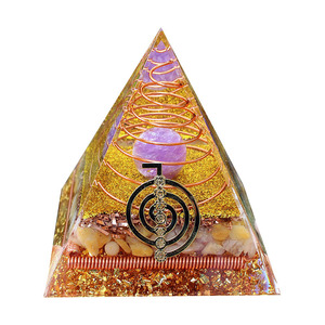Pyramide en résine avec sphère violette et bobine de cuivre, décoration artistique pour la maison - Product Image 5