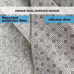 Polyester Rug New Arrival Hồi Giáo Hồi Giáo <span class=keywords><strong>Nonslip</strong></span> Cầu Nguyện Mat Lớp Phủ Chống Trượt Chấm Không Dệt Cảm Thấy Thảm Vải Ủng Hộ Cho Ramadan Cầu Nguyện - Product Image 1