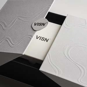 Caja de Lujo Rígida Magnética de Doble Puerta para Velas, Empaque Personalizado con Logotipo, Materiales Reciclados, Laminación Brillante, para Esmalte de Uñas, Aceite y Cuidado de la Piel - Product Image 1
