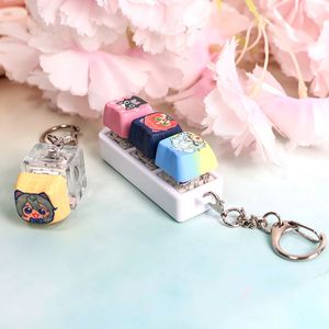 Llavero de Teclado Mecánico LED de Acrílico Personalizado, Juguete Sensorial Fidget Switch, Colgante Artesanal Personalizado para Bolsos, Regalo para Gamers - Product Image 6