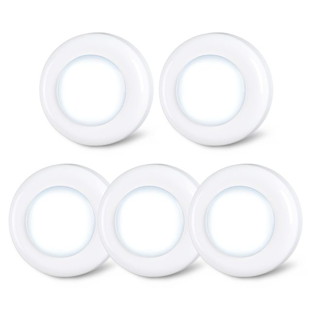 New AAA Battery Operated Indoor Press Spot Lighting LED Tap Lights Push Touch Puck Lights for Kitchen
