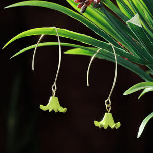 Atacado Simples Banhado A Ouro Tropical Flor Brincos Colorido Jóias Havaianas para As Mulheres Longo Design Gancho Elegante - Product Image 3