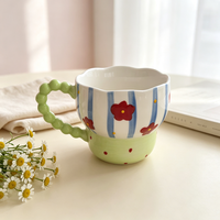 Mug à fleurs peint à la main, 400 ml, tasse à café en céramique avec poignée perlée créative, tasse cadeau d'anniversaire