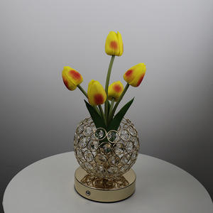 Regalo Creativo de Navidad, Lámpara Nocturna de Flores Artificiales, Maceta de Tulipanes LED, Decoración de Ambiente Floral de Año Nuevo, Lámpara de <span class=keywords><strong>Mesa</strong></span> de Regalo - Product Image 4