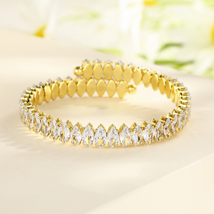 Gleaming ขายส่งปรับเพทายแฟชั่นเครื่องประดับสร้อยข้อมือและกําไล 18 พันทองสําหรับผู้หญิง GIF - Product Image 3