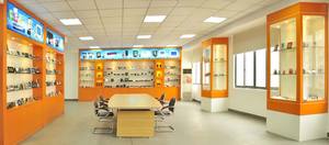 Relojes de mesa de escritorio inteligentes de diseño moderno para <span class=keywords><strong>iPhone</strong></span> Función de carga inalámbrica rápida <span class=keywords><strong>Snooze</strong></span> Hecho de plástico - Product Image 5